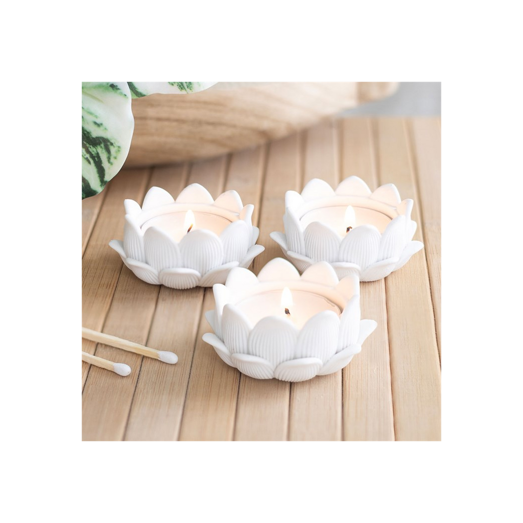 Set of 3 White Lotus Flower Tealight Holders