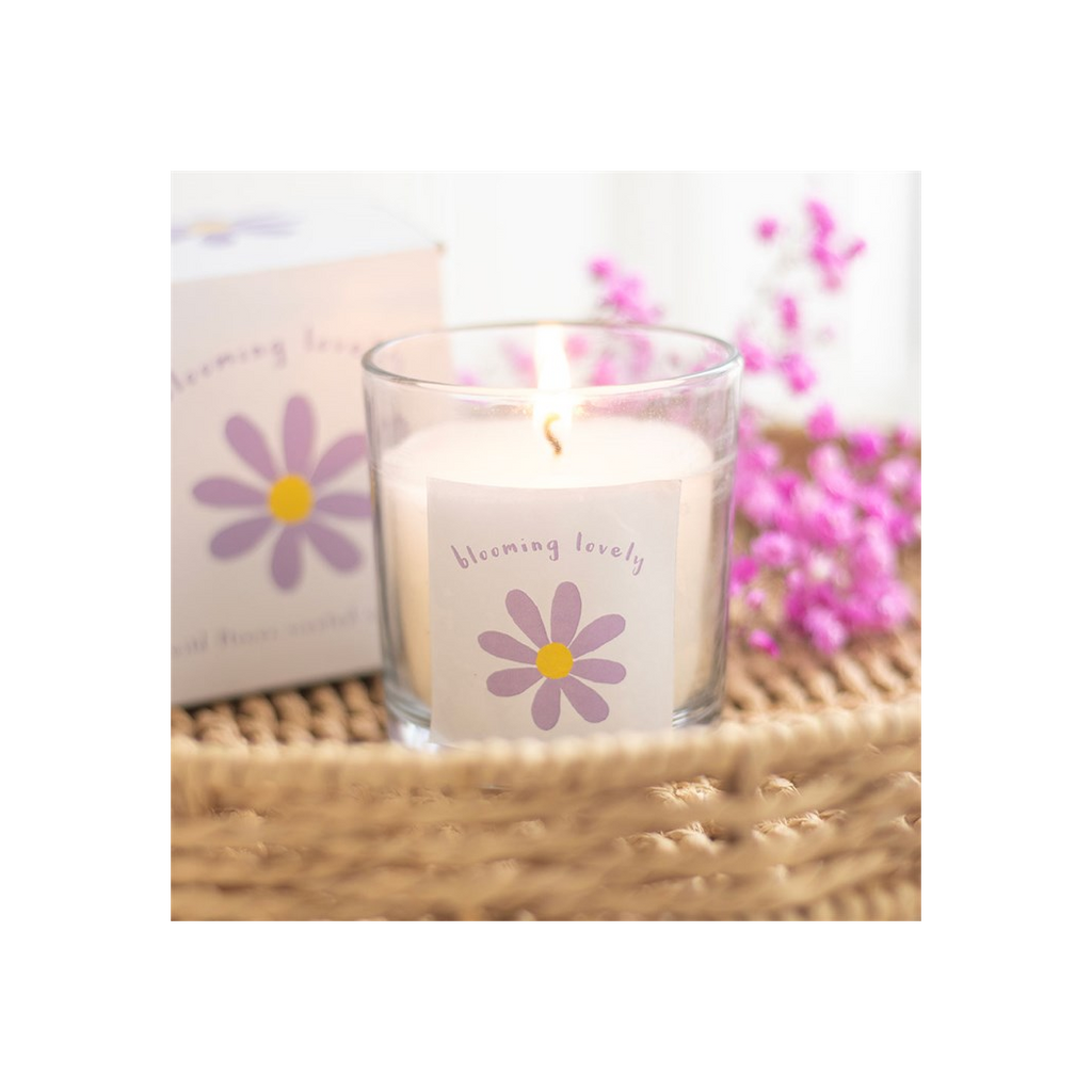 Blooming Lovely Daisy Wildflower Candle